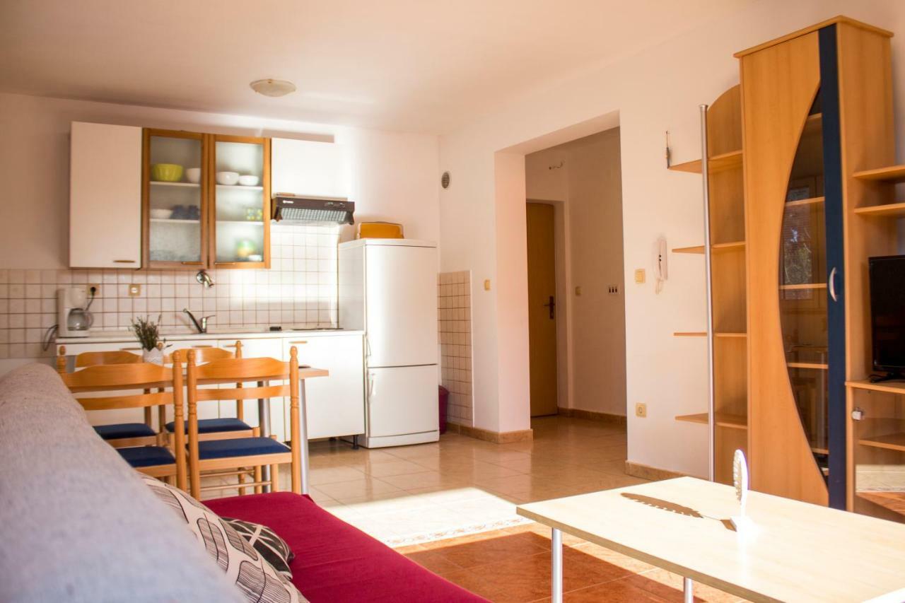 Malinska - Apartment Glavas Exterior foto